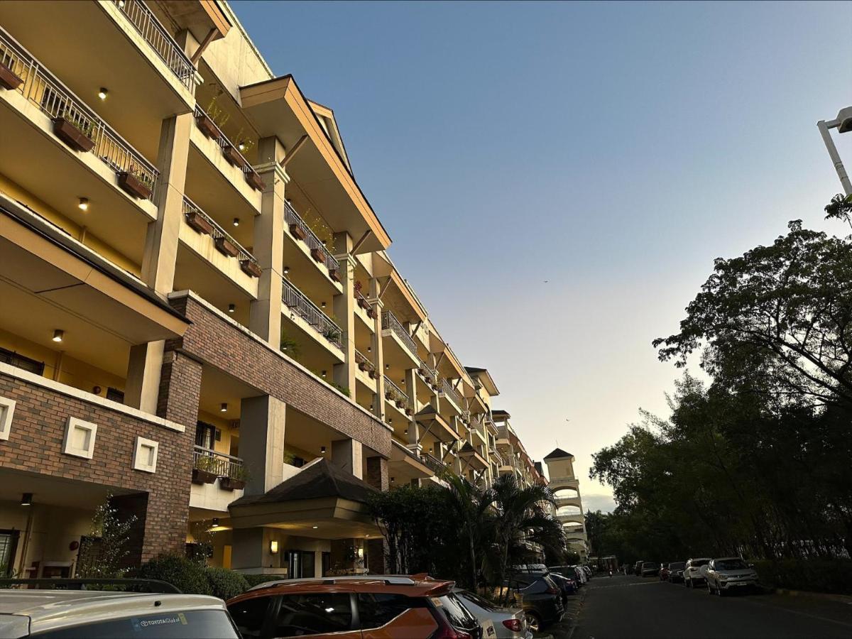 East Ortigas Mansions By Ma Manila Exterior foto