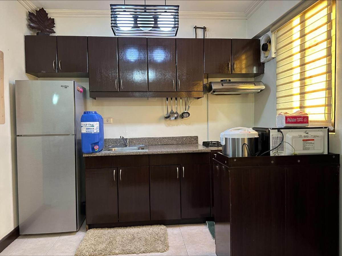 East Ortigas Mansions By Ma Manila Exterior foto